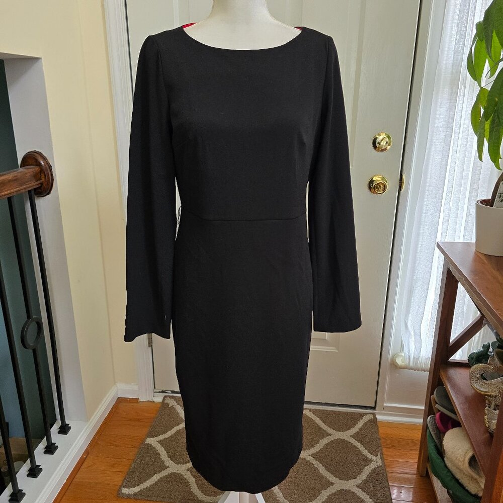 NWT Halston Women's Long Sleeve Boat Neck Knee Length Sheath Dress Size 6